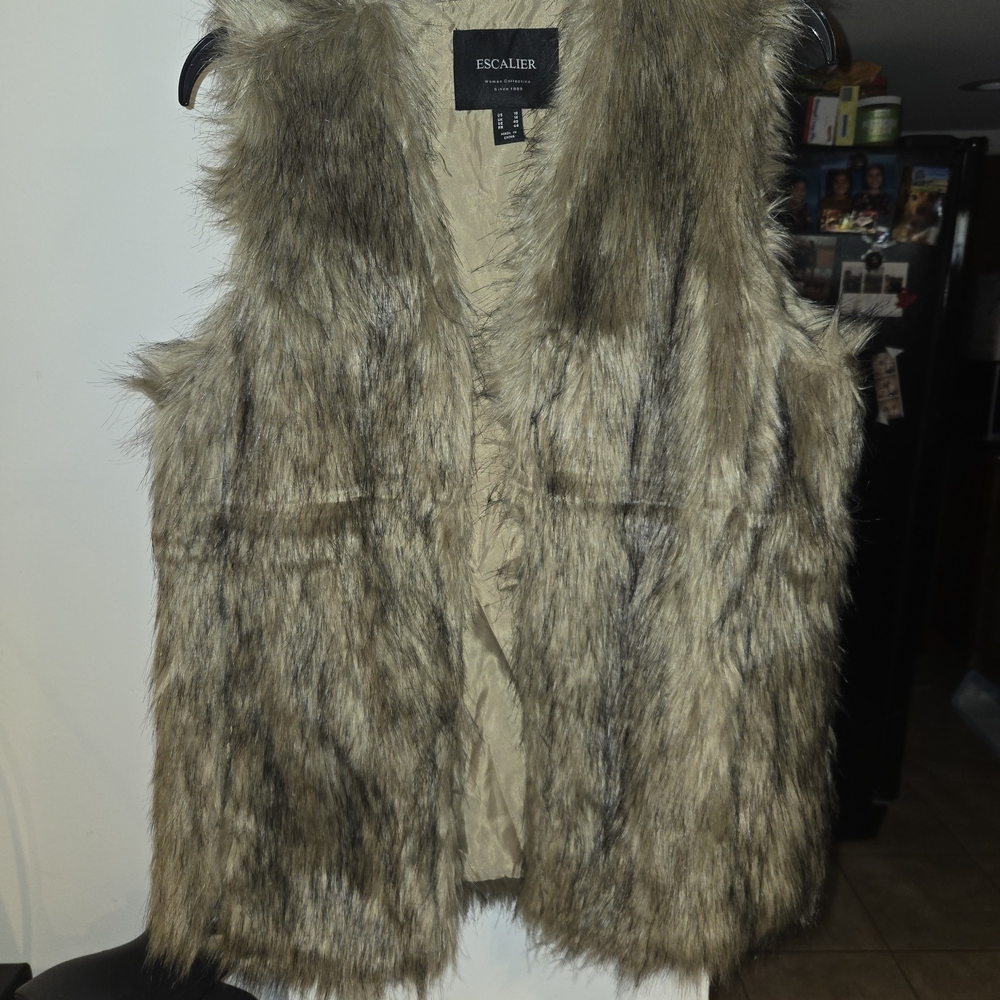 Escalier Women's Faux Fur Vest - Brown